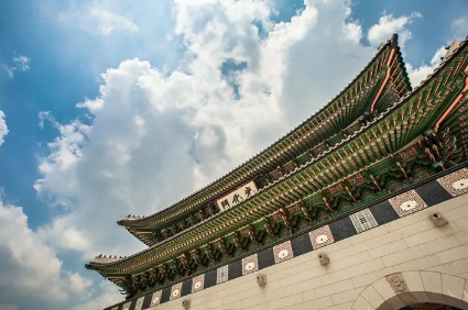 2025年5月2日适合装换大门吗?装修吉日如何选