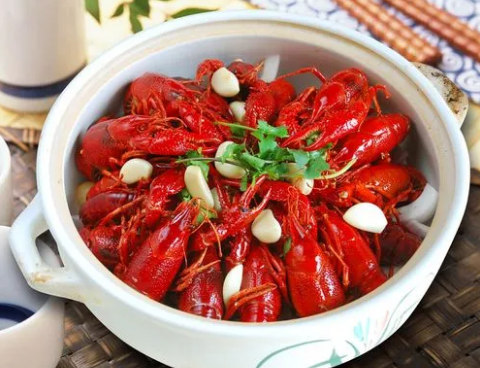 小龙虾隔夜能吃吗?如何加热更安全?