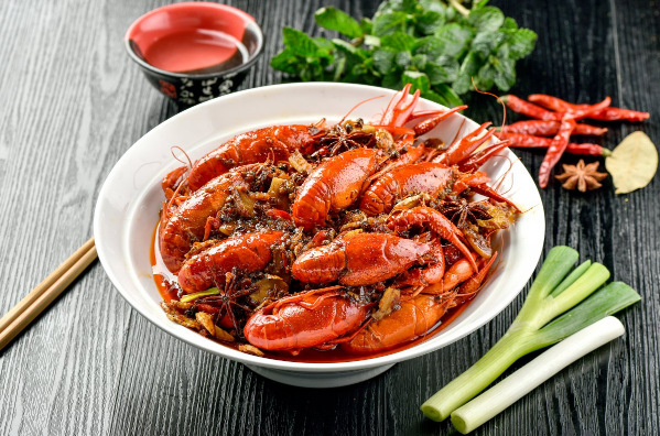 小龙虾冷冻需要抽虾线吗？冷冻前如何处理虾线