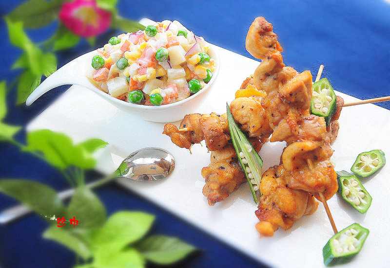 家常黑椒烤鸡串做法，鲜嫩多汁的秘诀全在这里