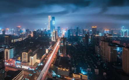 原问题?2025长沙何时入夏热