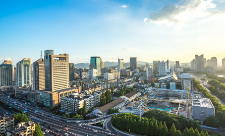 原问题?2025长沙何时入夏热