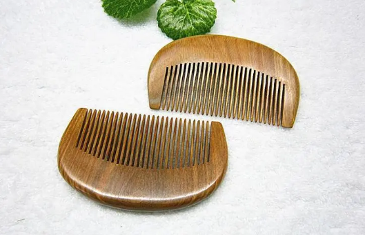 檀木梳黑檀好还是绿檀好?绿檀梳子适合什么人