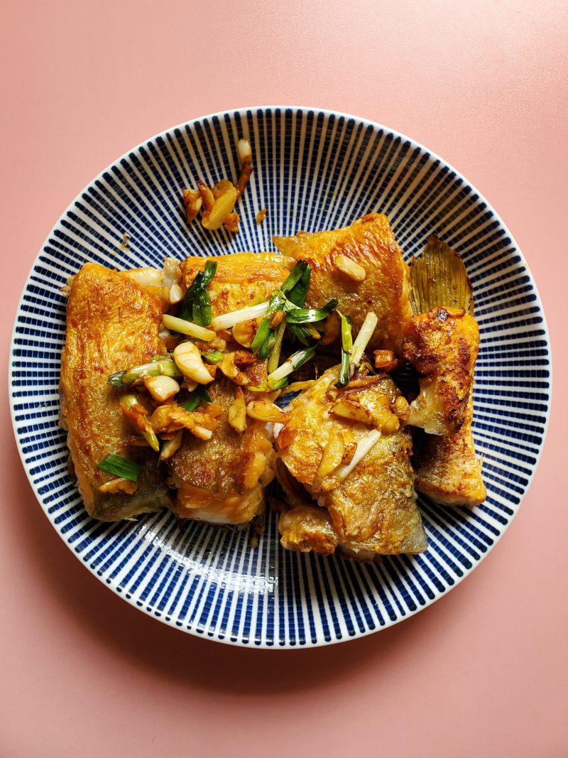 香煎草鱼块正宗做法，外酥里嫩秘诀全公开-图6