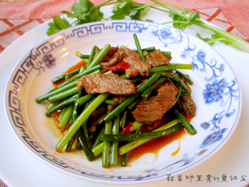 里脊炒彩丁：鲜嫩多汁的秘诀与完美配料-图7