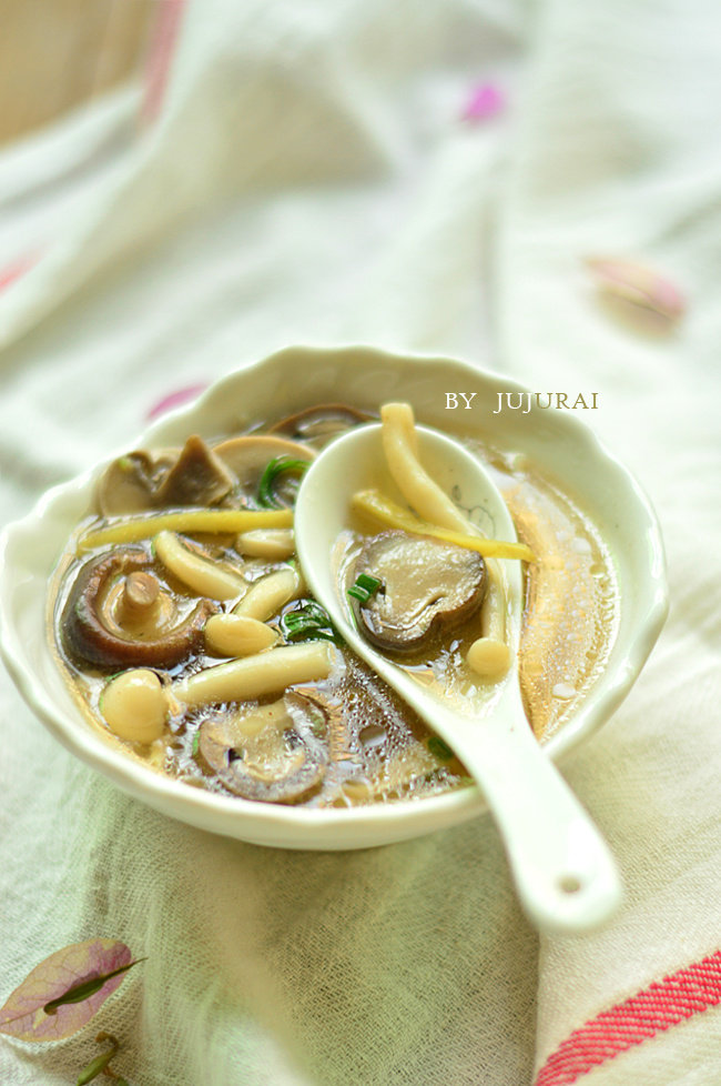 香菇菌子油绝味做法，鲜香秘诀全公开-图10