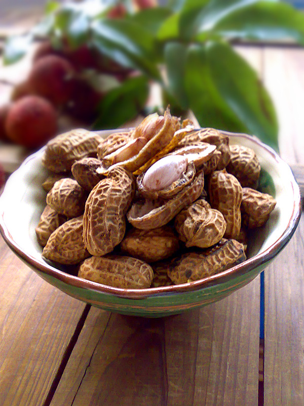 家常微辣卤花生做法详解-图2