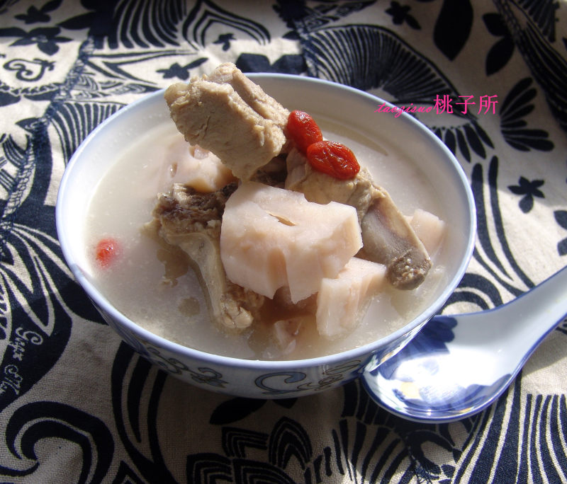 腊鸭莲藕煲：正宗做法与配料全解析-图3