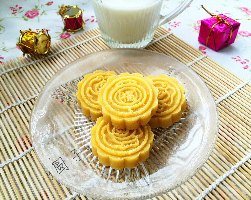 自制绿豆饼：酥软香甜的经典做法-图6