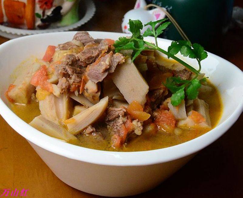 莲藕炖牛肉十大经典做法，鲜香软糯一学就会-图10