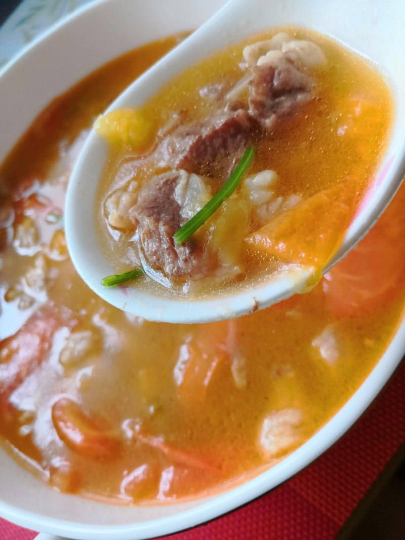 十种美味牛肉柿子汤做法，家常炖汤秘诀全公开-图2