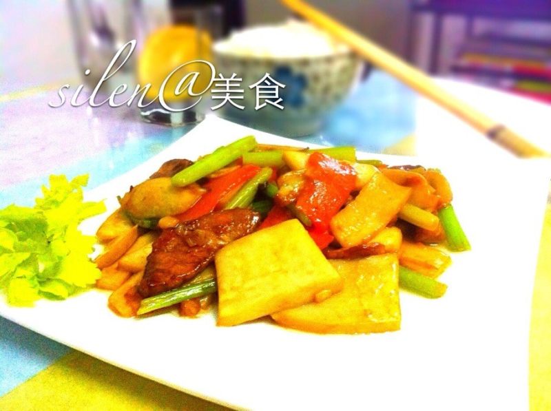 西芹炒蘑菇的10种家常做法，简单易学-图7