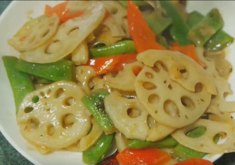 莲藕炒鸡丝10种家常做法，鲜香脆嫩超下饭-图6