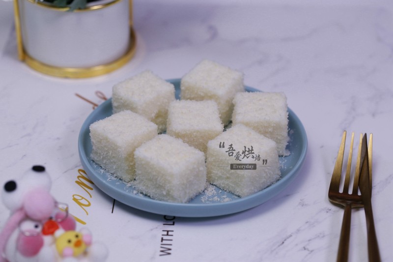 椰蓉鲜奶冻：入口即化的甜蜜秘诀-图2