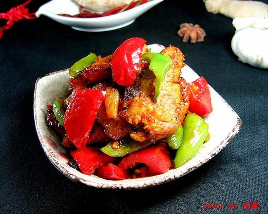 香辣回锅鱼家常做法详解，鲜香麻辣回味无穷-图8