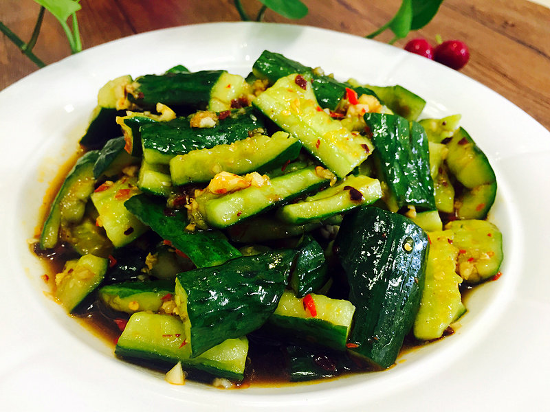 正宗凉拌拍黄瓜做法与配料全解析-图2