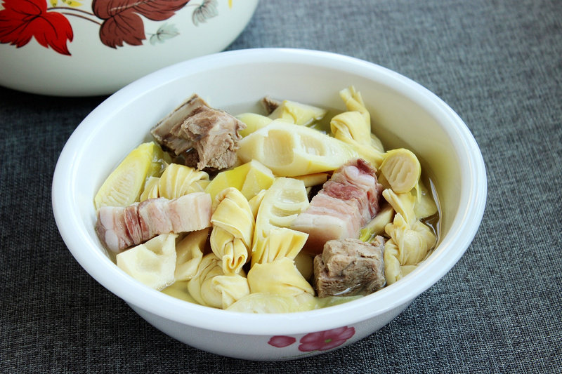 正宗腌剁鲜香椿做法，风味传承家常味-图3