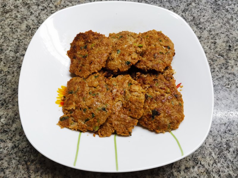 莲藕猪肉煲，正宗做法鲜香软糯