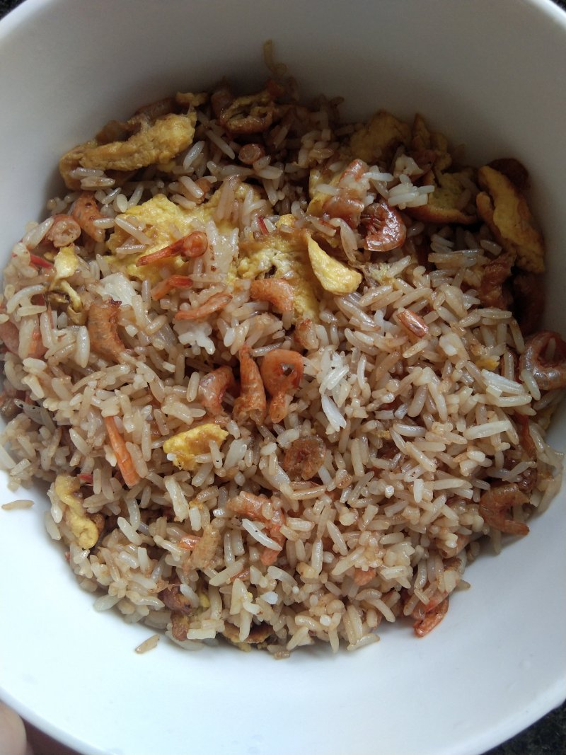 虾仁鸡蛋卷：鲜嫩多汁的家常做法与配料秘诀-图2