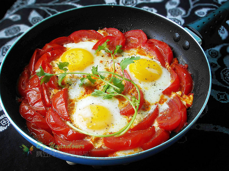 茄汁荷包蛋的完美做法与配料秘诀-图1