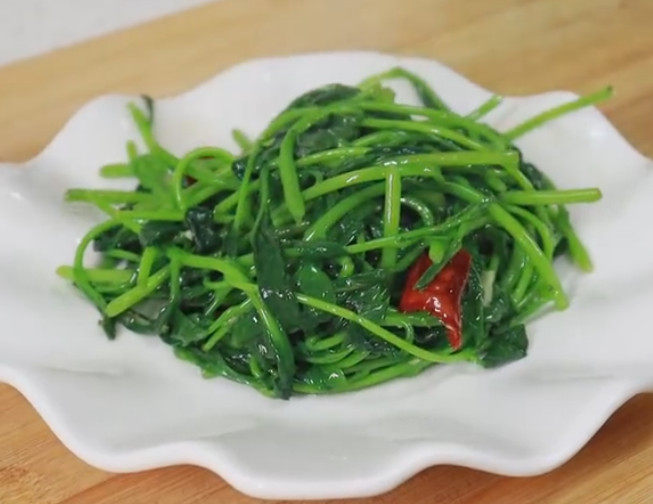 青菜炒木耳最佳做法，鲜香脆嫩秘诀全公开-图10