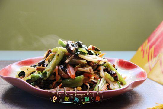 捞汁什锦菜制作全攻略：配方与步骤详解-图3