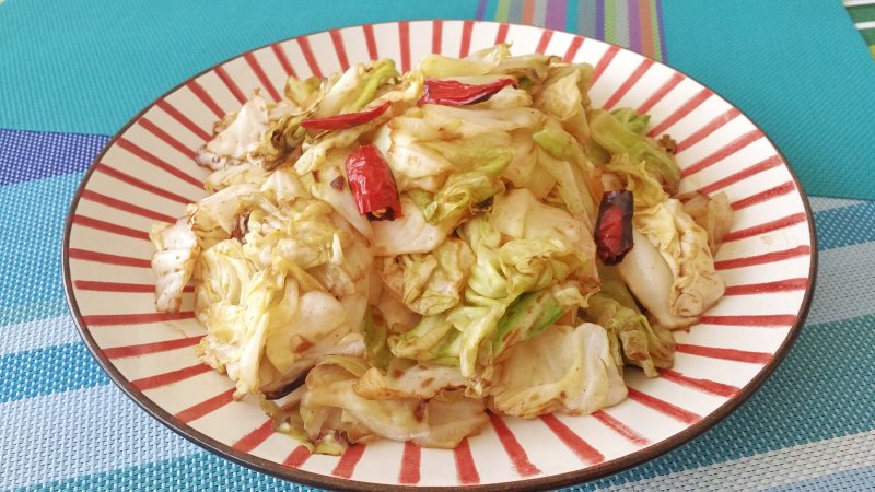 手撕圆白菜10种家常做法，鲜香脆嫩超下饭-图2