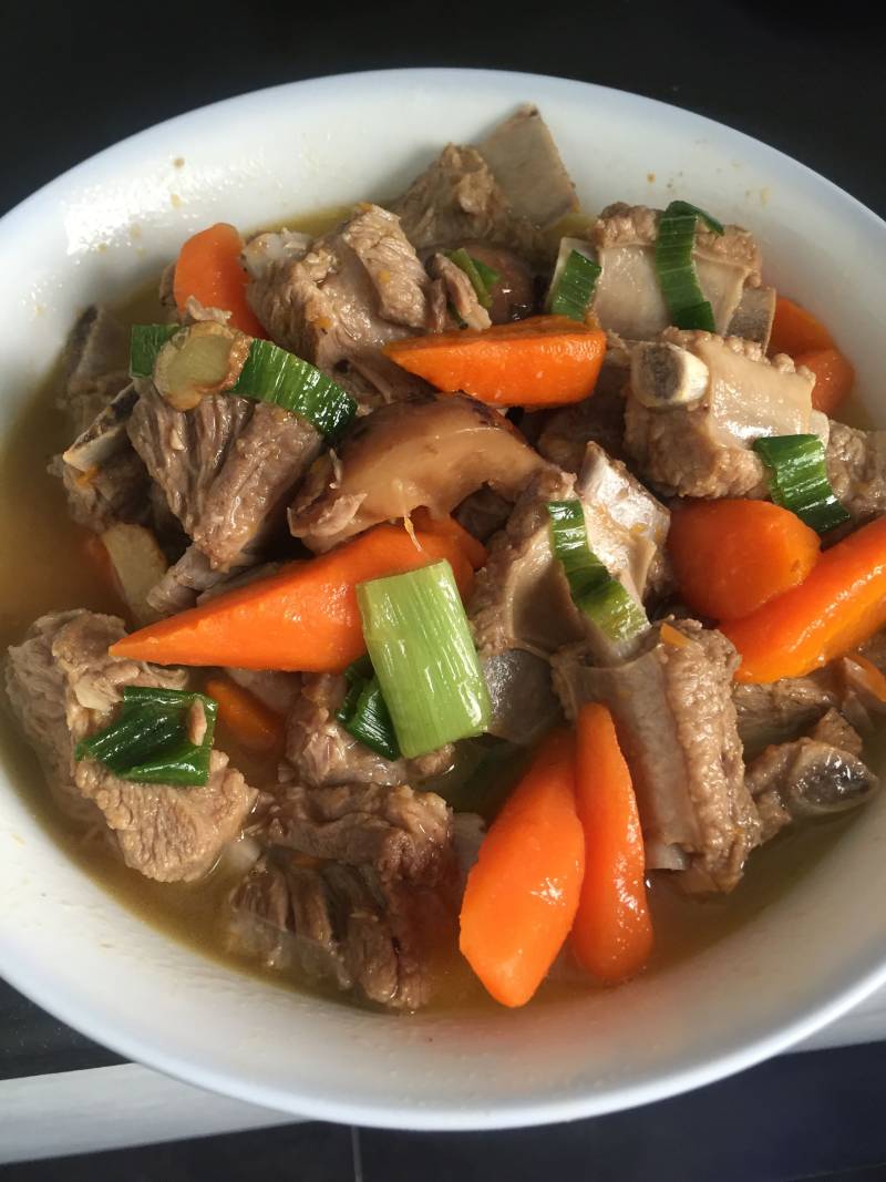 十种排骨炖柿子做法，鲜香软烂超下饭！-图3