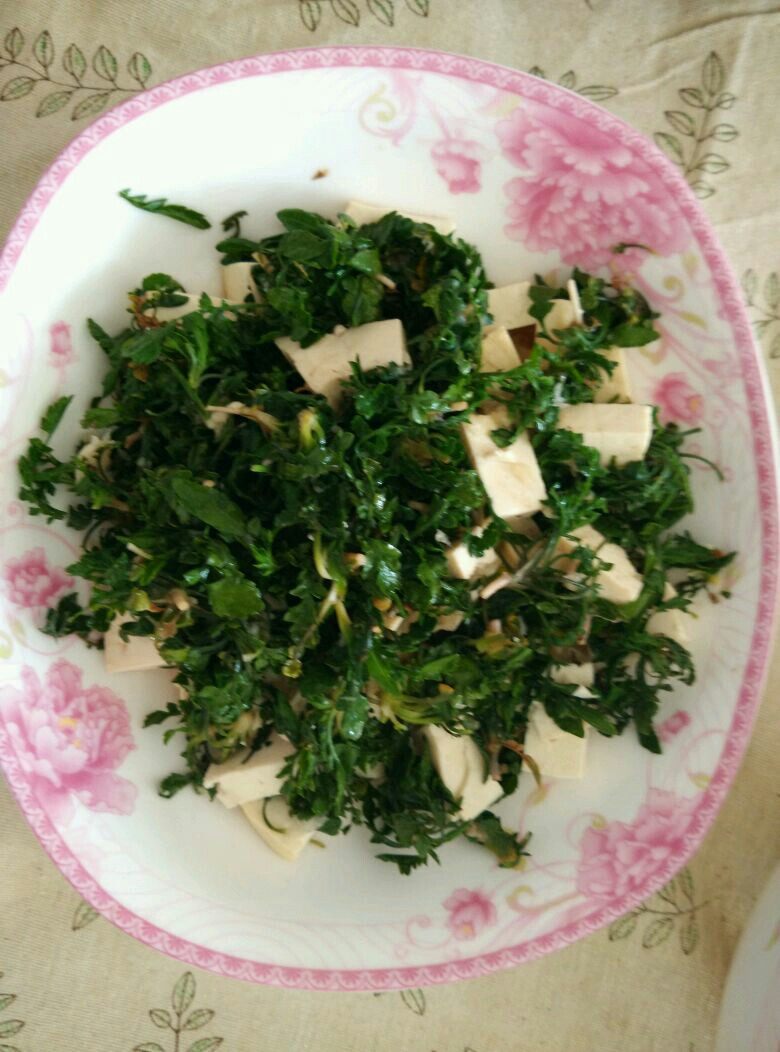 荠菜豆沫球10种创新做法，美味升级尝鲜必备-图3