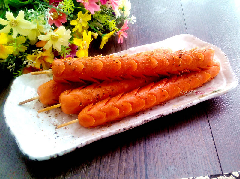 烤台式香肠秘诀：配料与美味做法全解析-图4