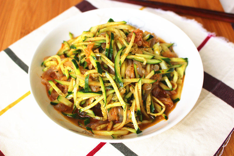 黄瓜海蜇头做法详解：清爽凉菜的正确步骤-图3