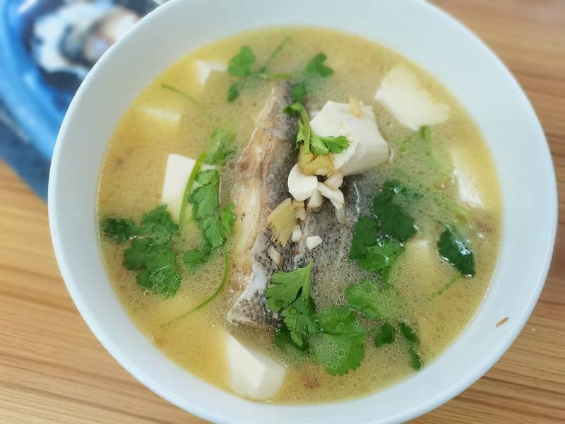 正宗鳙鱼豆腐汤做法详解-图6