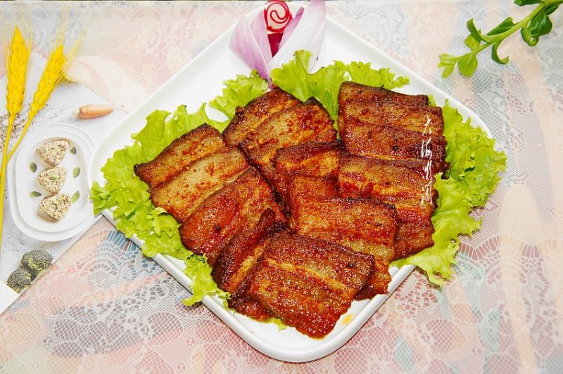 韩式烤鸡翅美味秘诀，三步做出地道风味