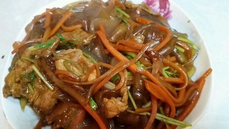 咸菜烧凉皮十大正宗做法，家常美味轻松学-图4