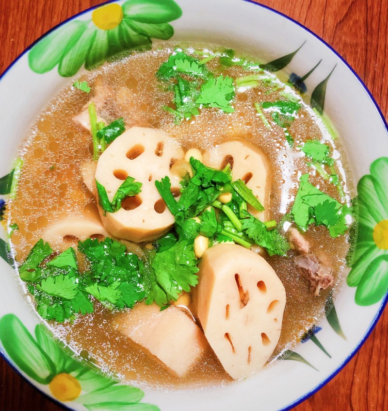 十种大骨莲藕汤美味做法，暖心暖胃-图6