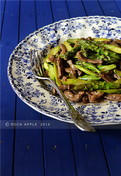 10种牛排炒芦笋做法，美味秘诀全解析-图3