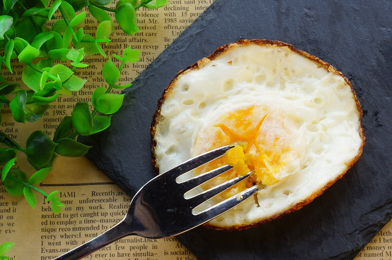 香菇太阳蛋极致美味秘诀，轻松上手零失败-图1