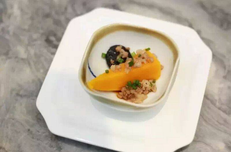 蒜酥蒸南瓜的十种美味做法，轻松提升家常风味-图2