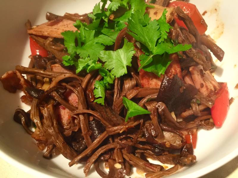 时蔬茶树菇十种绝味做法，鲜香下饭一学就会-图1