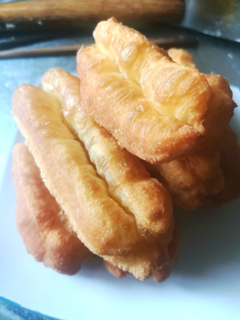私房炸油条10种绝味做法，香酥秘诀全公开-图1