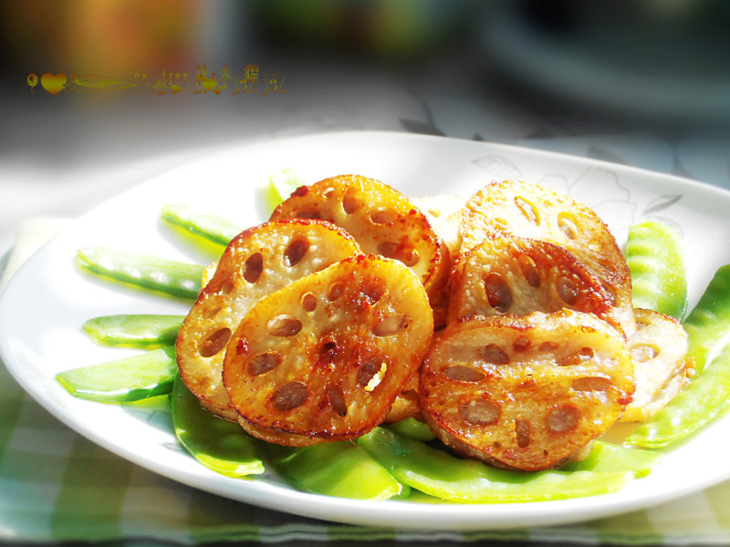 香煎莲藕饼十种家常美味做法，轻松学做！-图1