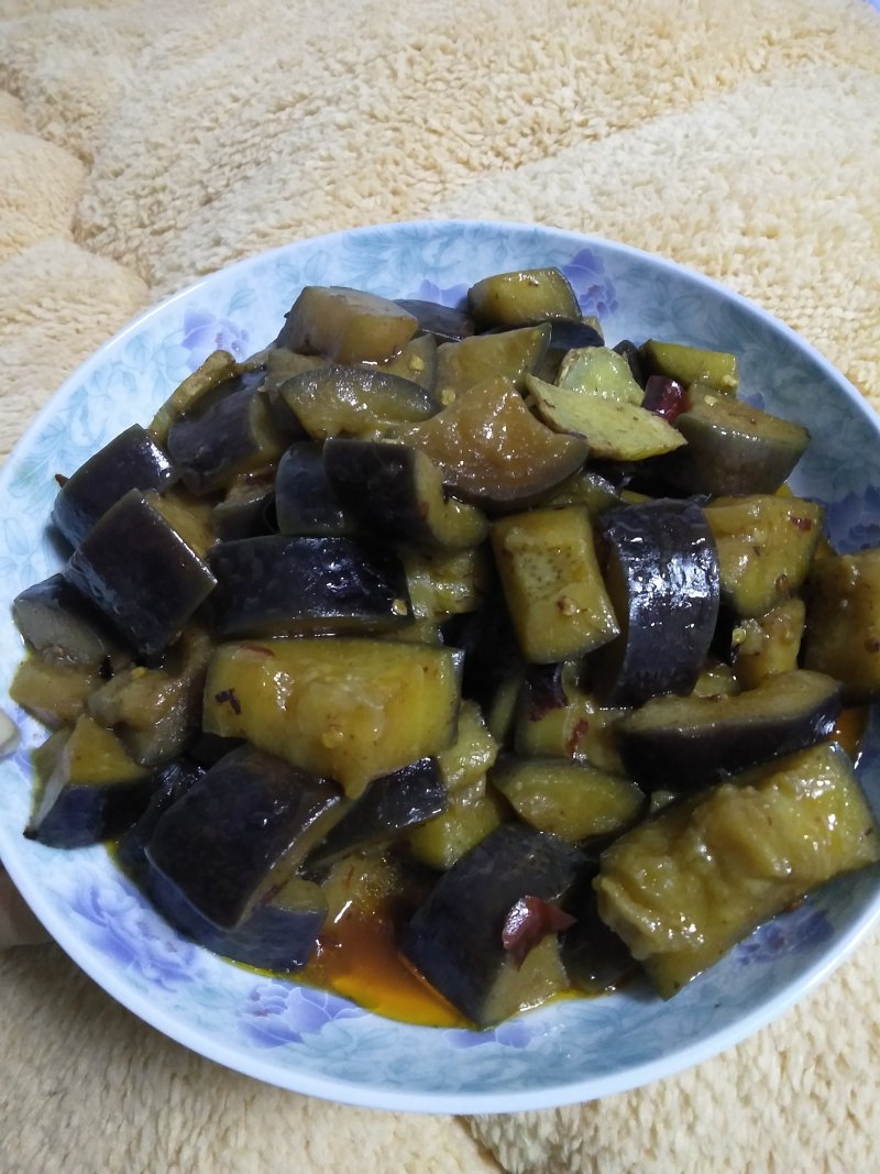 家常熬茄子做法大全：必备配料全解析-图3