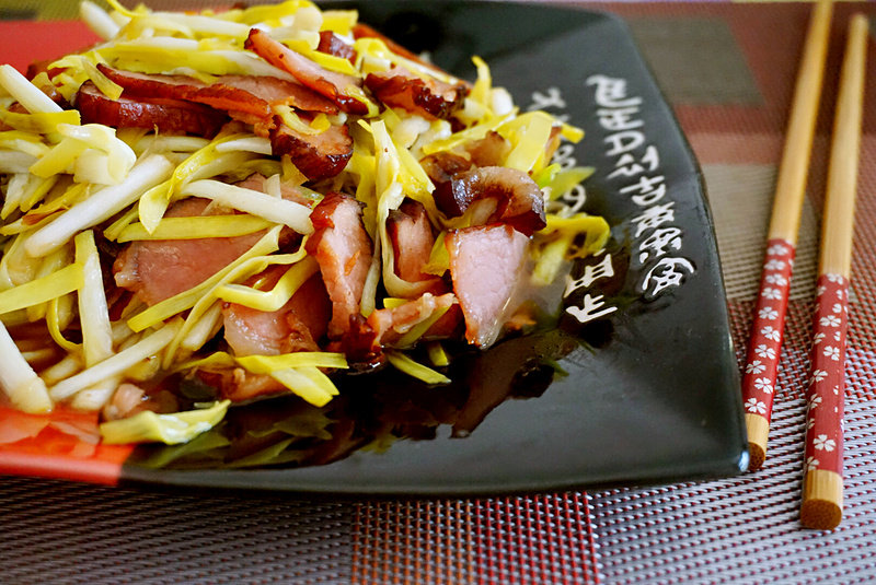 春韭炒腊肉：家常正宗做法全解析-图2