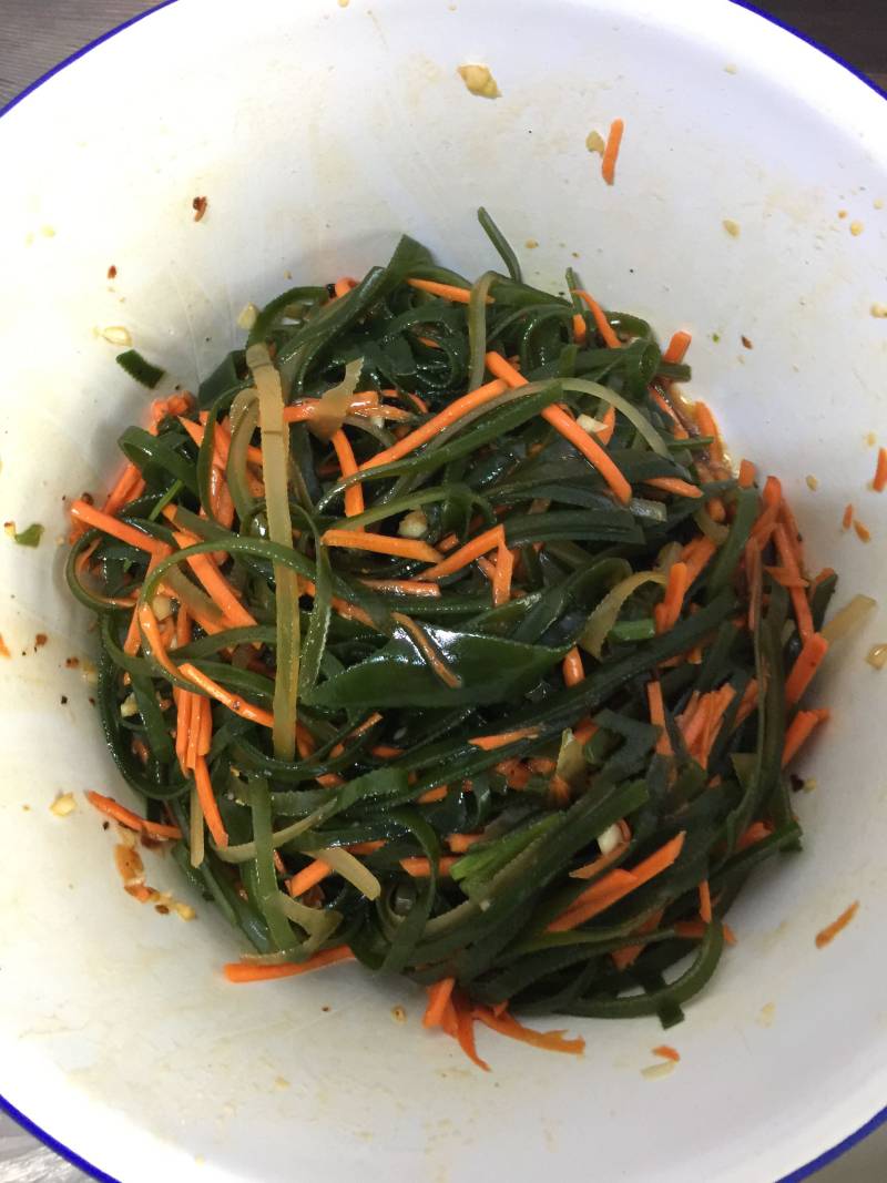 十种家常炝辣海带丝做法，美味简单易上手-图1