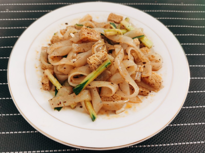 凉皮新吃法：十大创意做法全攻略-图10