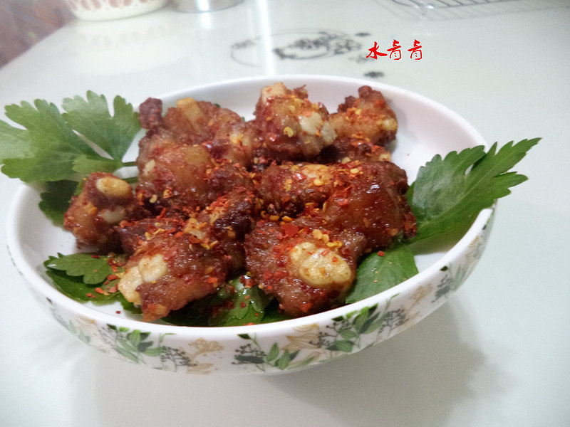 十种家常烤猪脆骨做法，香脆美味轻松做！-图1