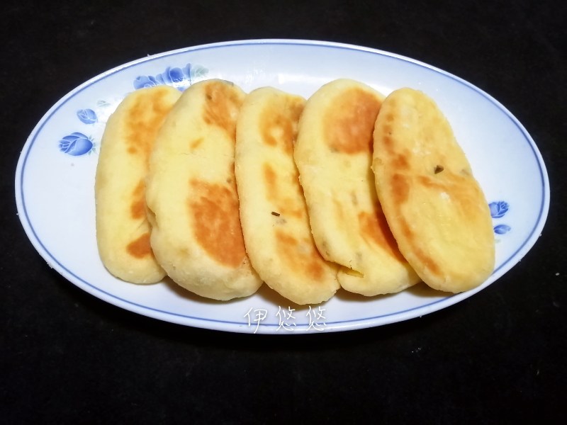 家常玉米面煎饼做法，松软香甜秘诀全公开-图5