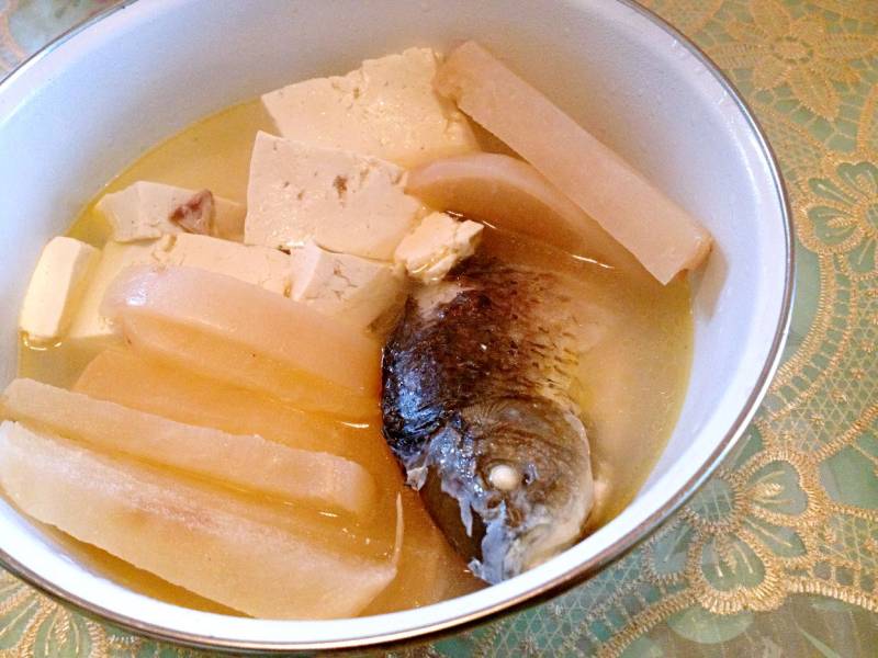 莲藕鲫鱼汤10种鲜美做法，家常滋补首选-图7