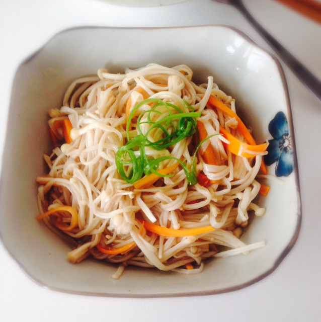 蚝油金针菇十种绝味做法，鲜香下饭一学就会