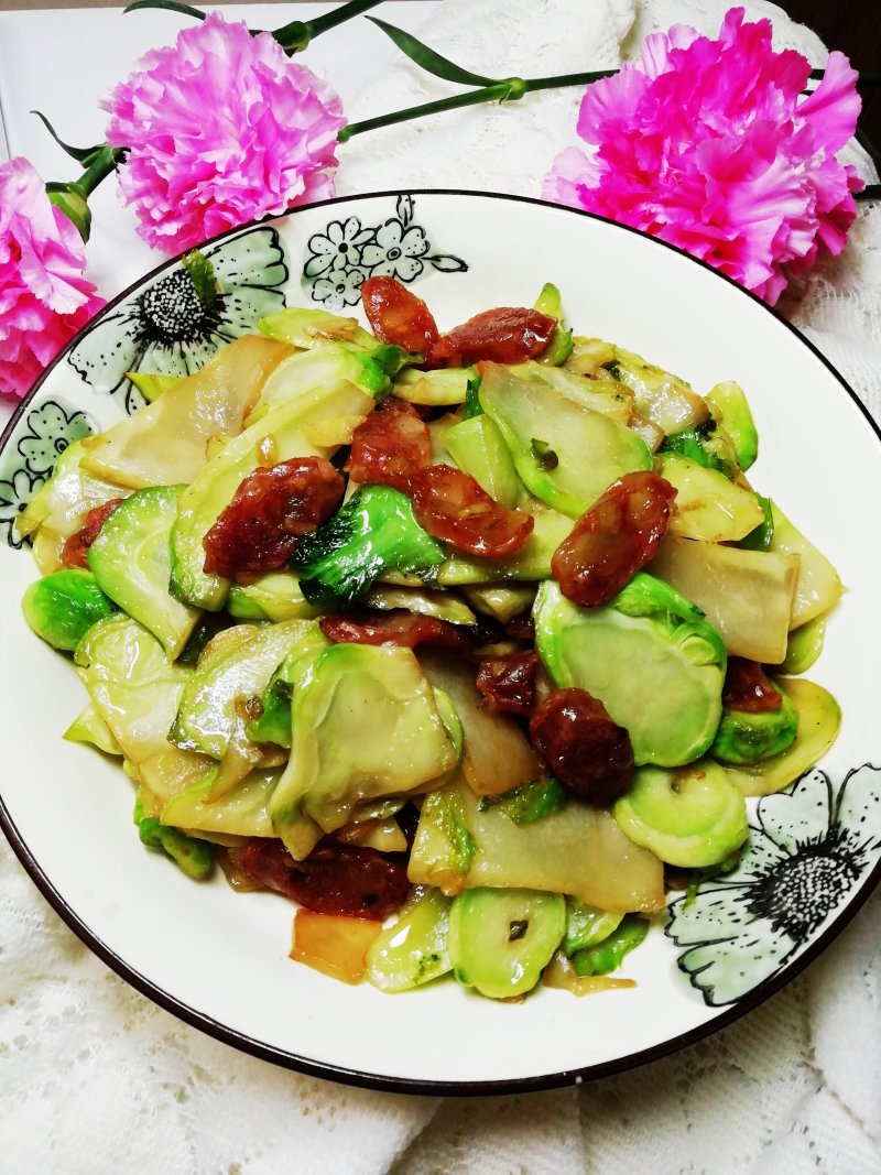 香肠炒儿菜绝招，鲜香脆嫩超下饭-图5